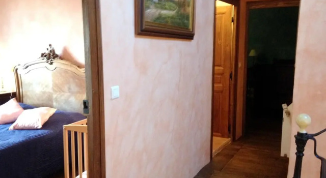 House With 2 Bedrooms in Éringes, With Furnished Garden and Wifi, Rezervasyon Otel  