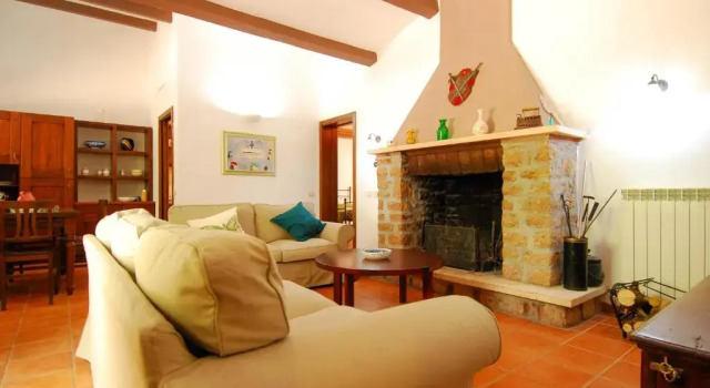 Апартаменты Monte Malbe Charming Villa with Garden and Parking
