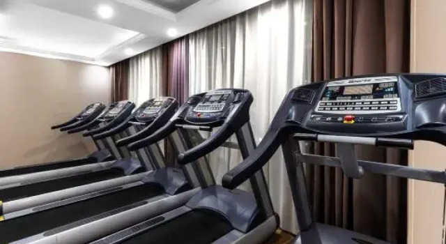 Huaxian Jinlong Business Hotel (Huayi High-speed Railway Station), Book Hotel Anyang Henan
