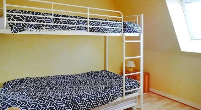 Apartment in St Quay Near Seven Beaches, Book Lejlighed  