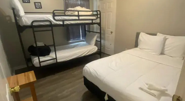 Hütte Cedar Ave Escape