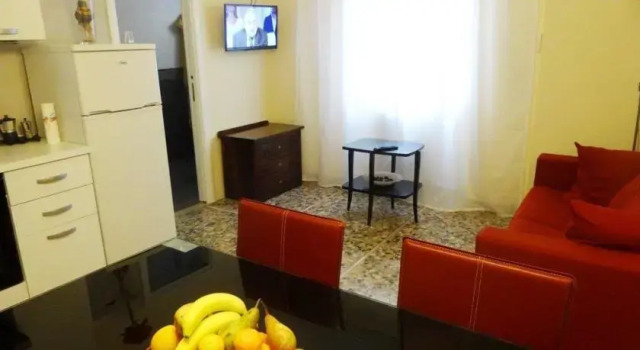 Casevacanze Dueperquattro Roma -Pigneto, Забронировать Апартаменты/квартира Отели Рима с парковкой, рядом с Santa Maria Ausiliatrice, Парковка