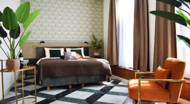 Люкс Deluxe Brasss Hotel Suites