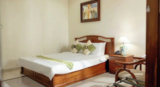 Номер Economy Hung Phong Hotel