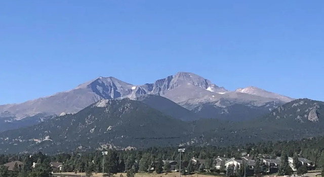 Номер Standard Estes Lake Lodge