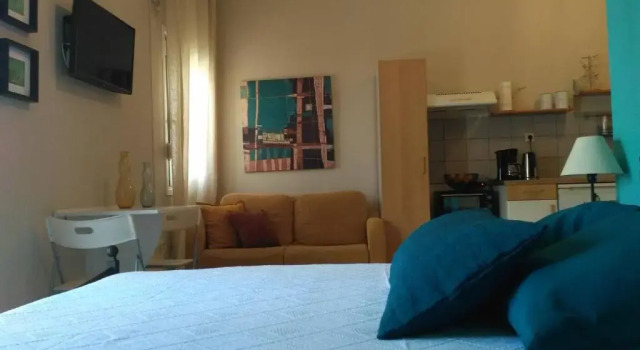 Amelies Apartments, Prenota Appartamento Hotel economici a Grecia Centrale