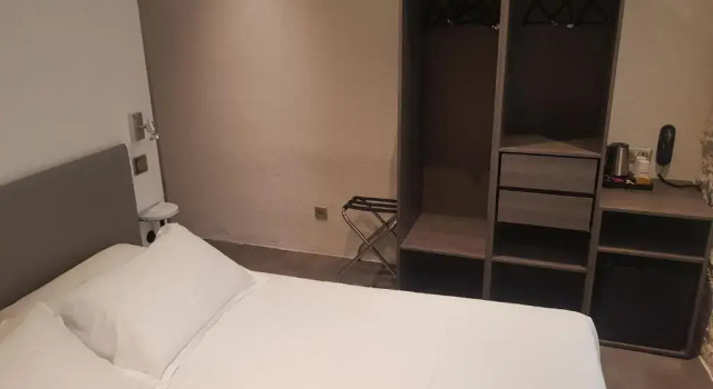 Двухместный номер Standard Hotel de la Couronne