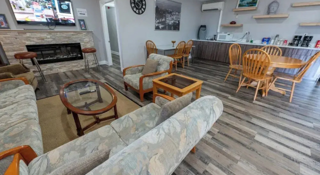 Sauble Beach Lodge, Varaa Hotelli South Bruce Peninsula Ontario