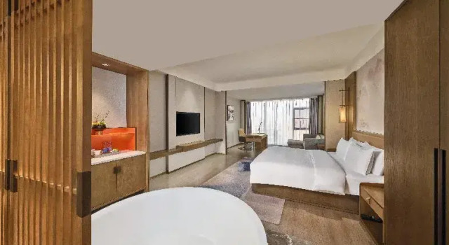 Люкс Presidential Crowne Plaza Chengdu Wuhou by IHG