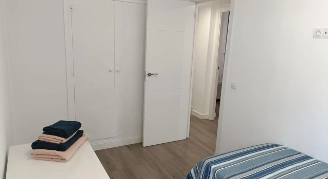 Apartamento El Torreón, con opción a parking, Book Apartment Hotels in Aragon with Parking, Parking