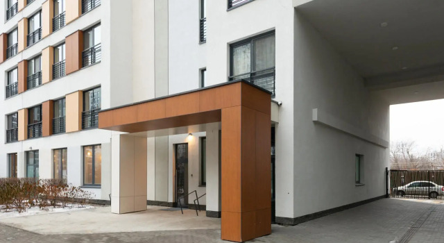 Apartments on 50 let Oktyabrya 57A street, Prenota Appartamento Hotel a Tyumen Region con parcheggio, Parcheggio