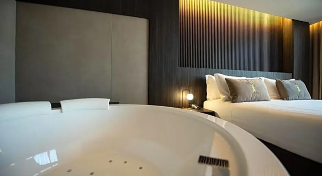 Двухместный номер Standard Gold Tower Lifestyle Hotel