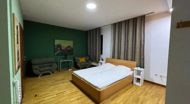 Alias Hostel