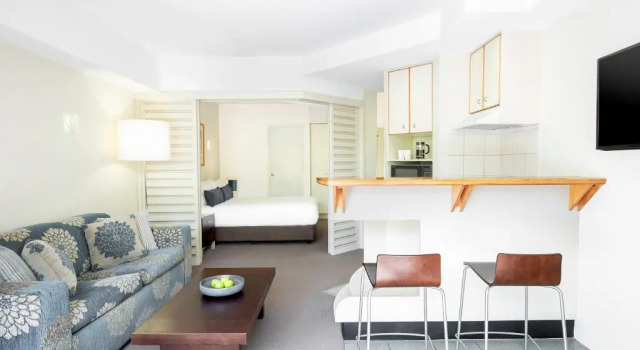 Апартаменты c 1 комнатой Mantra French Quarter Noosa