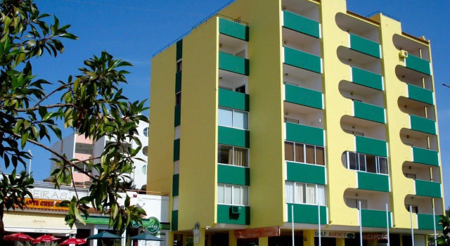 Parque das Amendoeiras