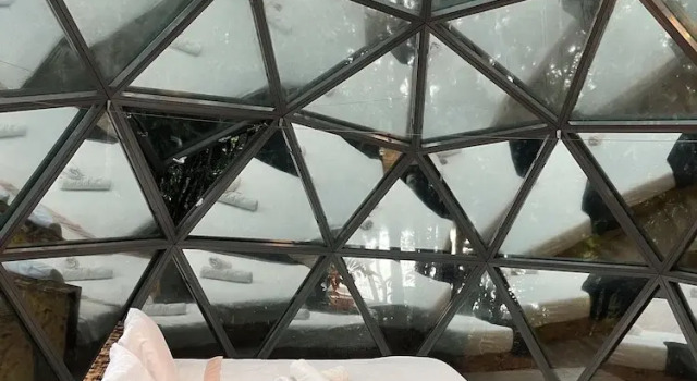 Бунгало Standard с видом на бассейн Quinta do Abacate - Glamping Park