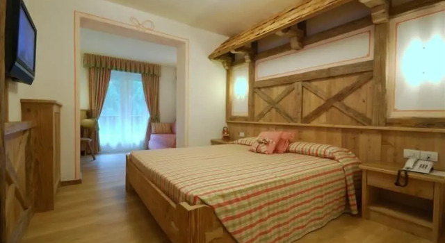 Полулюкс Hotel Bellaria