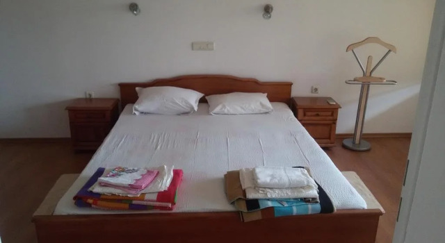 Mavrova Guest House