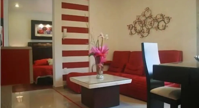 Люкс Classic с балконом Business Suites SG