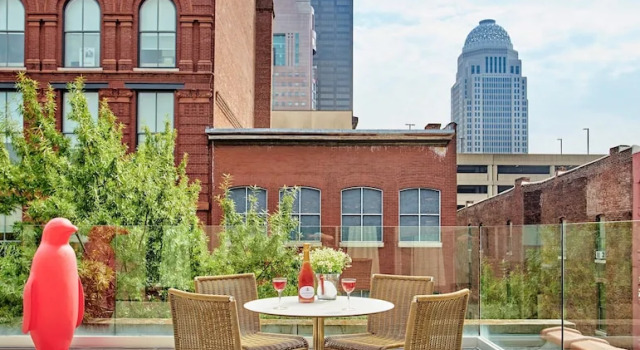 Номер Standard с балконом 21c Museum Hotel Louisville