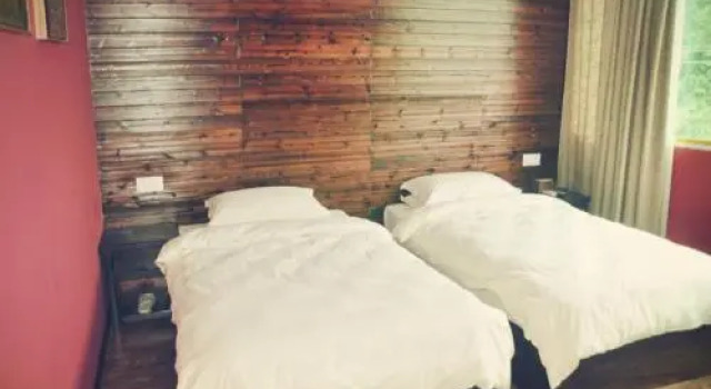 Qiandaohu Qinglu Inn, Book Hotel Hoteller i Chun'an med parkering, Parkering