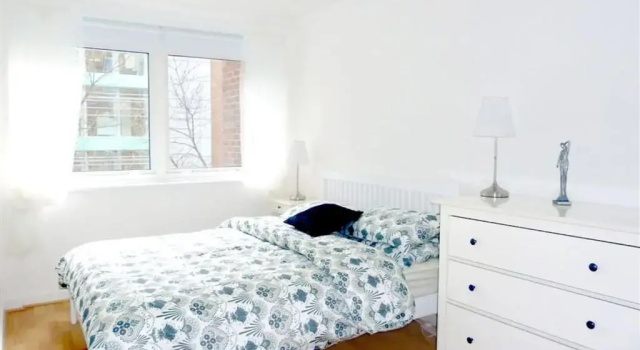 Апартаменты Elegant Fitzrovia 2-bed w Wifi: Close to Oxford Street W1
