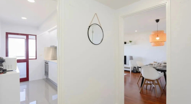 Liiiving in Matosinhos - Seaside Balcony Apartment, Забронировать Апартаменты/квартира Порту Регион Порту, рядом с Форт Сан-Франциско-ду-Кейхо