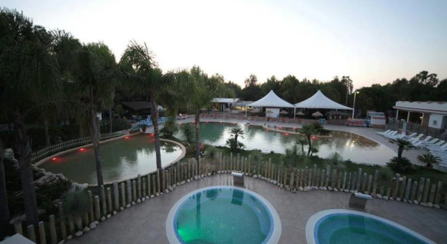 Villaggio Siesta, Забронировать Отель Отели Роди-Гарганико 4 звезды, 4*