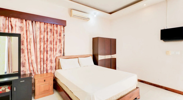 Люкс Collection O Putri Inn Homestay