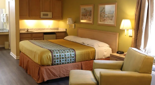 Номер Deluxe Woodstream Inn