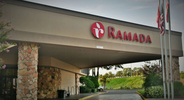 Ramada by Wyndham Jacksonville Hotel & Conference Center, Réserver Hôtel Jacksonville 