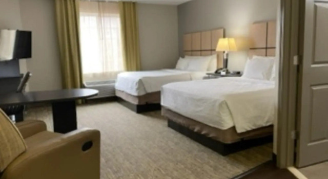 Четырёхместный люкс Candlewood Suites Mooresville Lake Norman,NC by IHG