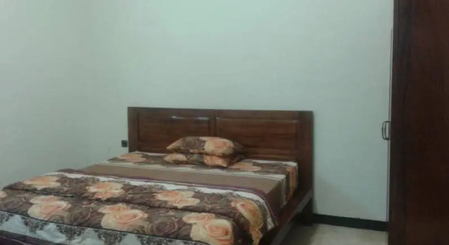 Halmahera Homestay, Rezervovat Hotel 3hvězdičkové hotely v Yogyakarta Province, 3*