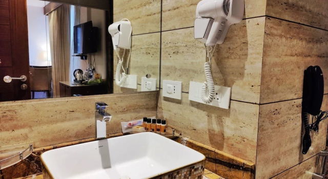 Люкс Royal Royale Retreat Hotel & Spa Near Mall Road