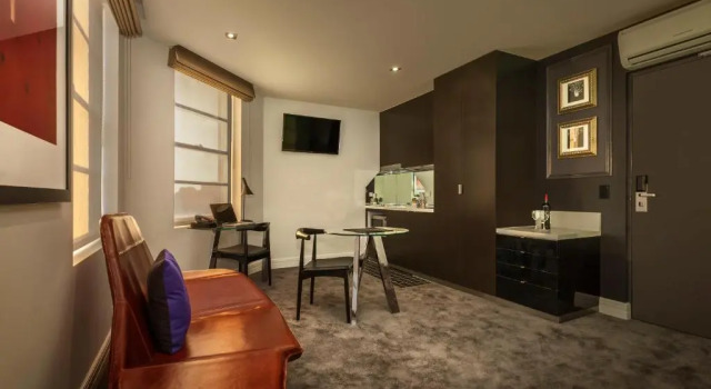Студия Quest East Melbourne