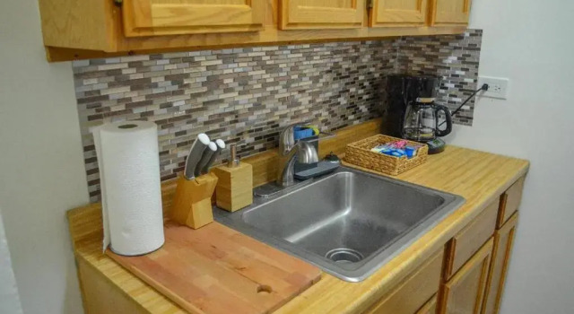 Апартаменты Cozy Studio near Wrigley field and Boystown