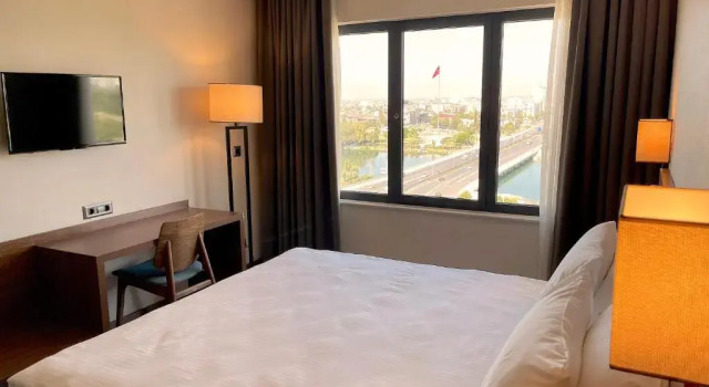 Люкс Türkmen Riverside Hotel Adana