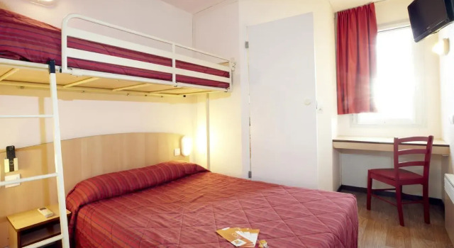 Трёхместный номер Standard Premiere Classe Niort Est - Chauray