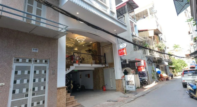 OYO 270 Xumi Hotel