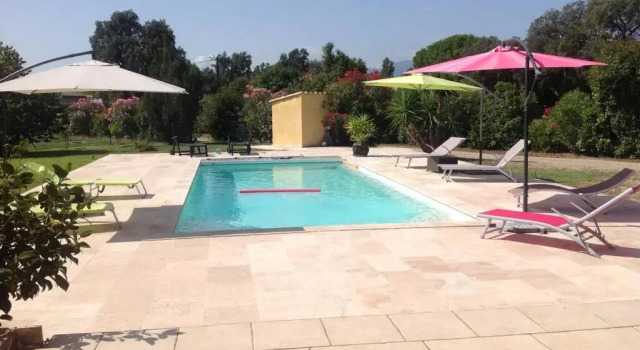 Апартаменты Suite Spacieuse Avec Acces Piscine