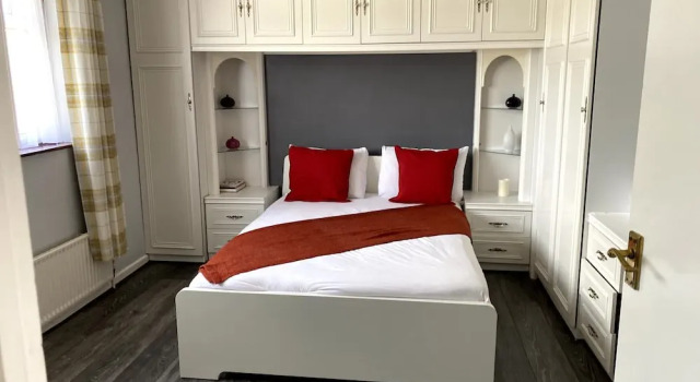 Коттедж Chelsea House-Huku Kwetu Dunstable-3 Bedroom House-Garden-Free Wifi-Private parking