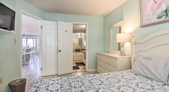 Steps to Shore: Gem w/ Pool in Ocean City, Buchen Sie Ferienwohnung Hotels in Maryland mit Parkplatz, Parkplätze
