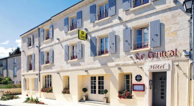 Le Central, Rezerwuj Hotel Coulon Poitou-Charentes