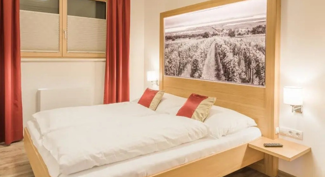 Haus Kranixfeld-Fischl, Book Hotel Hoteller i Burgenland med parkering, Parkering