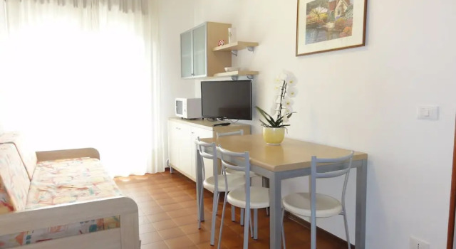 Central Bibione Apartment With Terrace, Prenota Appartamento Hotel a Veneto con parcheggio, Parcheggio