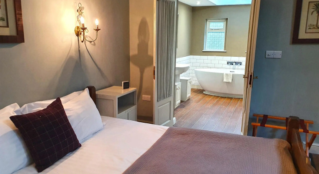 Номер Luxury Holmwood House Guest Accommodation