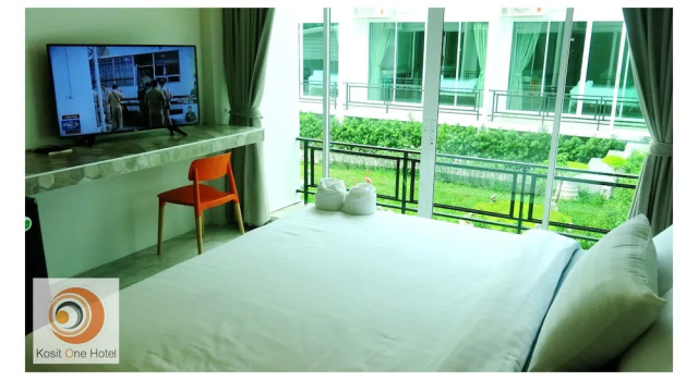Двухместный номер Superior с балконом Kosit One Hotel