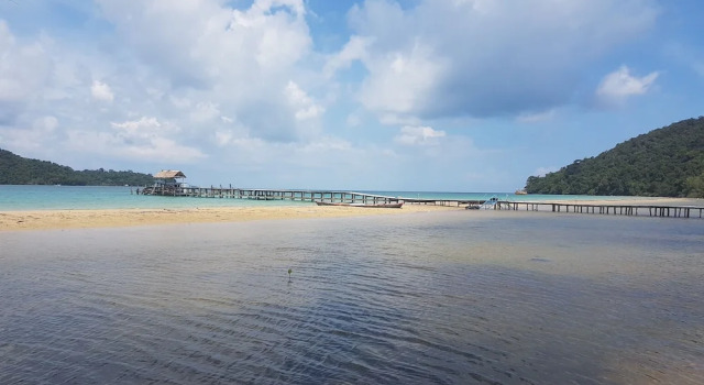 Бунгало Driftwood Hostel and Bungalows
