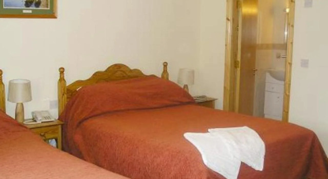 Dan O Hara Farmhouse, Prenota Hotel Clifden 