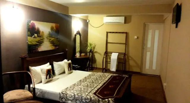 Hotel Tinaya